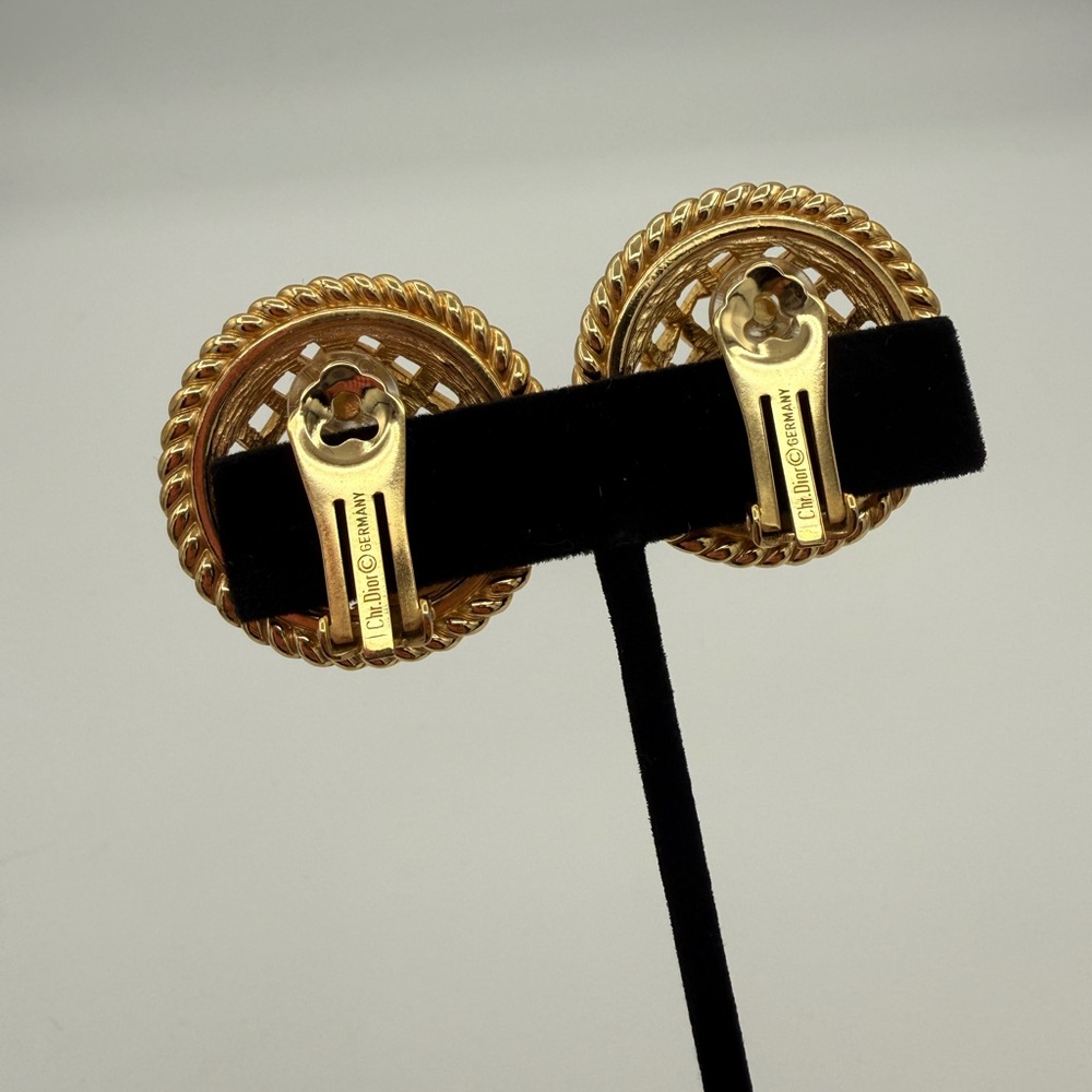 Christian Dior 1980s Vintage Large 3D Circle Openwork Mesh Statement Earrings - Picture 5 of 6